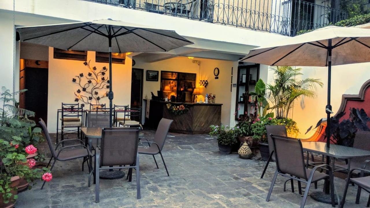 Hotel Posada De La Luna Antigua Extérieur photo